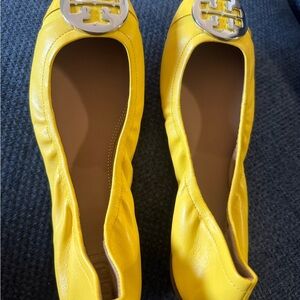 Tory Burch Minnie cap toe Ballets